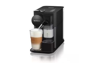 De'Longhi Lattissima One Nespresso Coffee Machine - Black