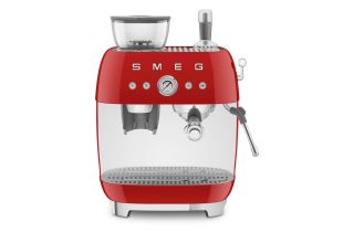 Smeg EGF03RDUK 50's Style Espresso Coffee Machine with Grinder & 20 Bar Pump - Red