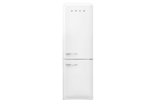 Smeg FAB32RWH5UK 60cm 50s Style Right Hand Hinge Freezer over Fridge - White