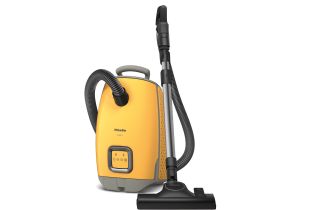 Miele Guard L1 Flex Cylinder Vacuum Cleaner