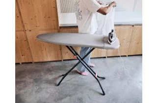 Joseph Joseph Glide 2 130cm Easy-store Ironing Board - Pale mushroom