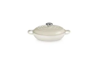 Le Creuset Cast Iron 26cm Shallow Casserole - Meringue