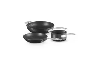 Le Creuset Toughened Non-Stick 3-piece Cookware Set