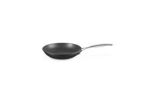 Le Creuset Toughened Non-Stick 24cm Shallow Frying Pan