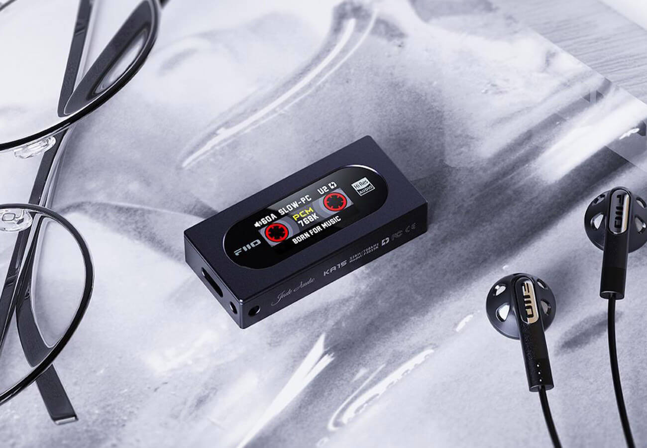 FiiO KA15 DAC and Headphone Amplifier FiiO KA15 DAC and Headphone Amplifier
