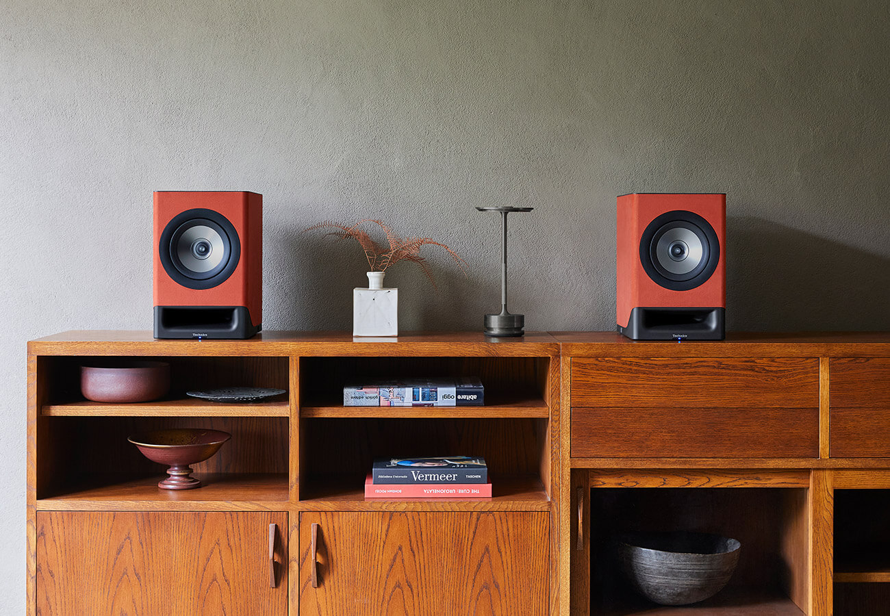 Technics SC-CX700 Wireless Speaker System